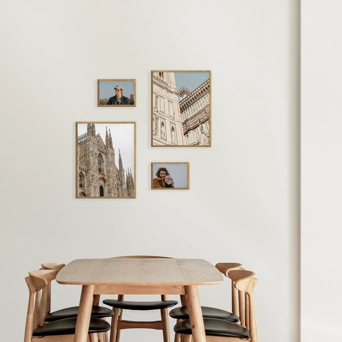 Parete fotografica 4 cornici - Momenti a strati - vista interna