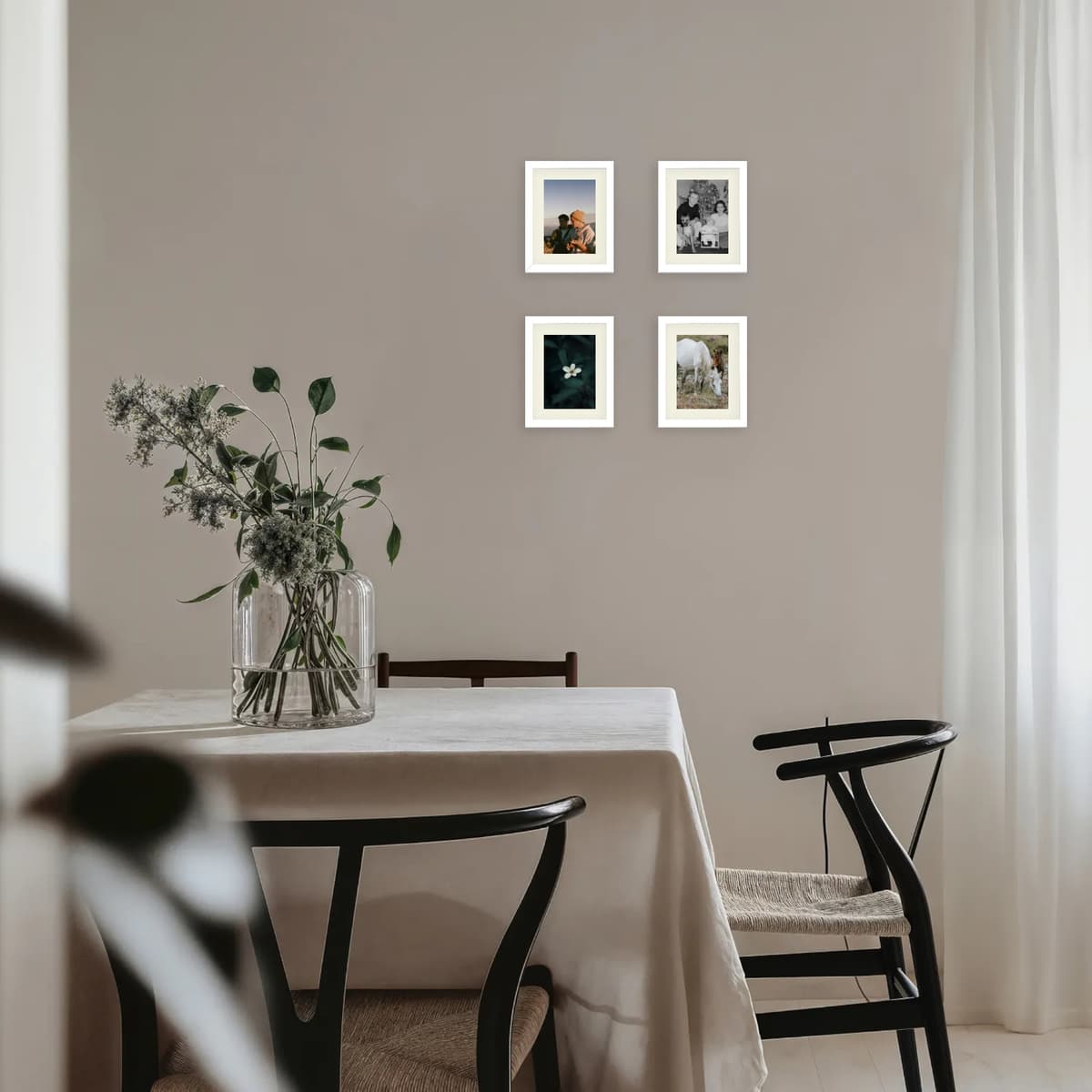 Parete fotografica 4 cornici - Array di memoria - vista interna