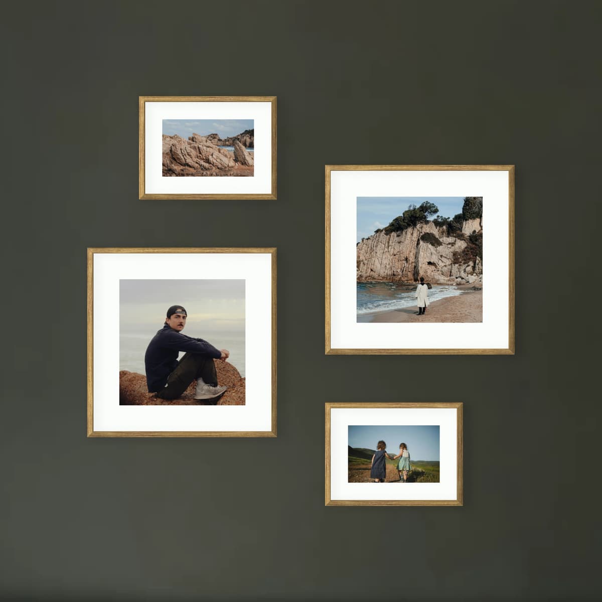 Parete fotografica 4 cornici - Flusso Hygge - vista principale