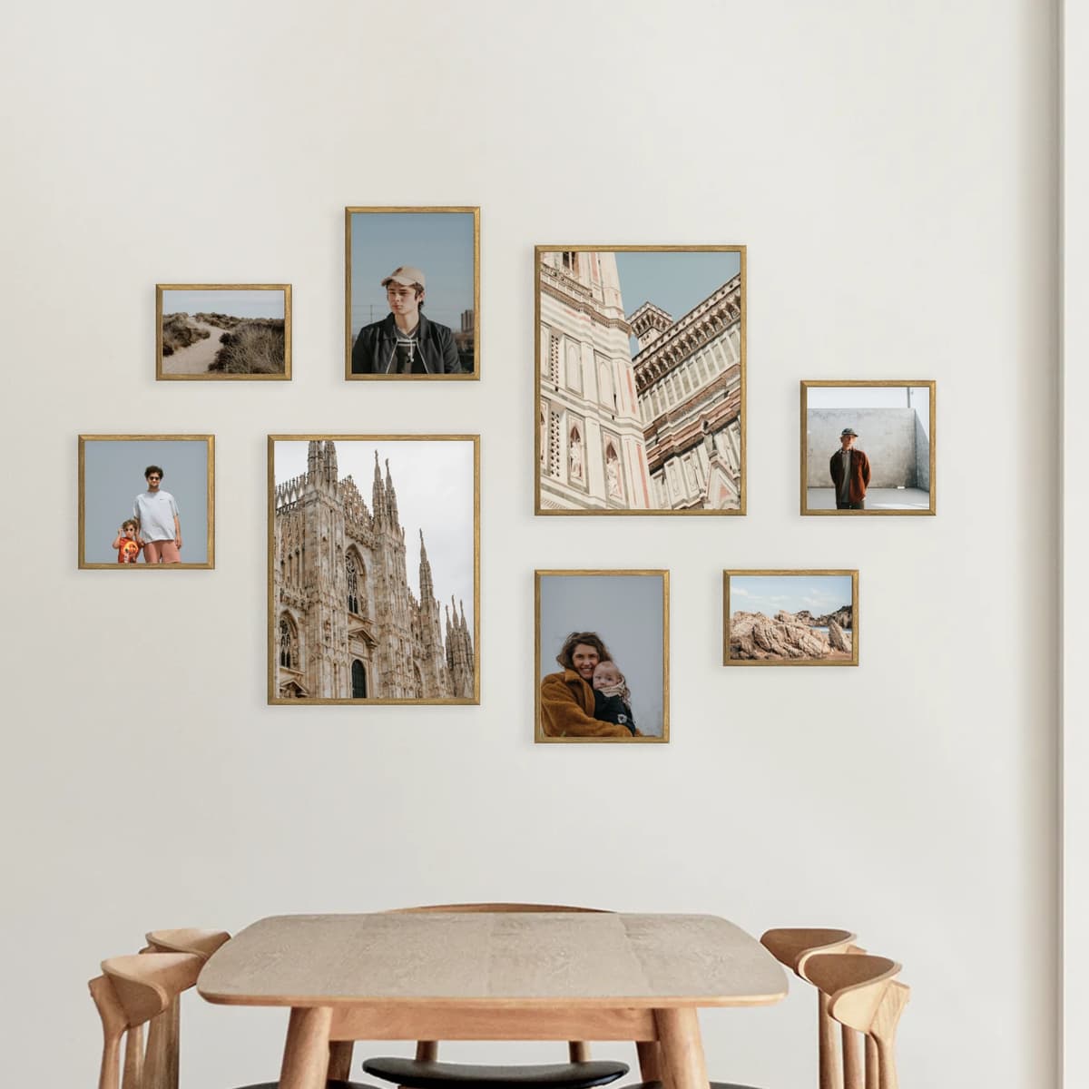 Parete fotografica 8 cornici - Momenti a strati - vista principale