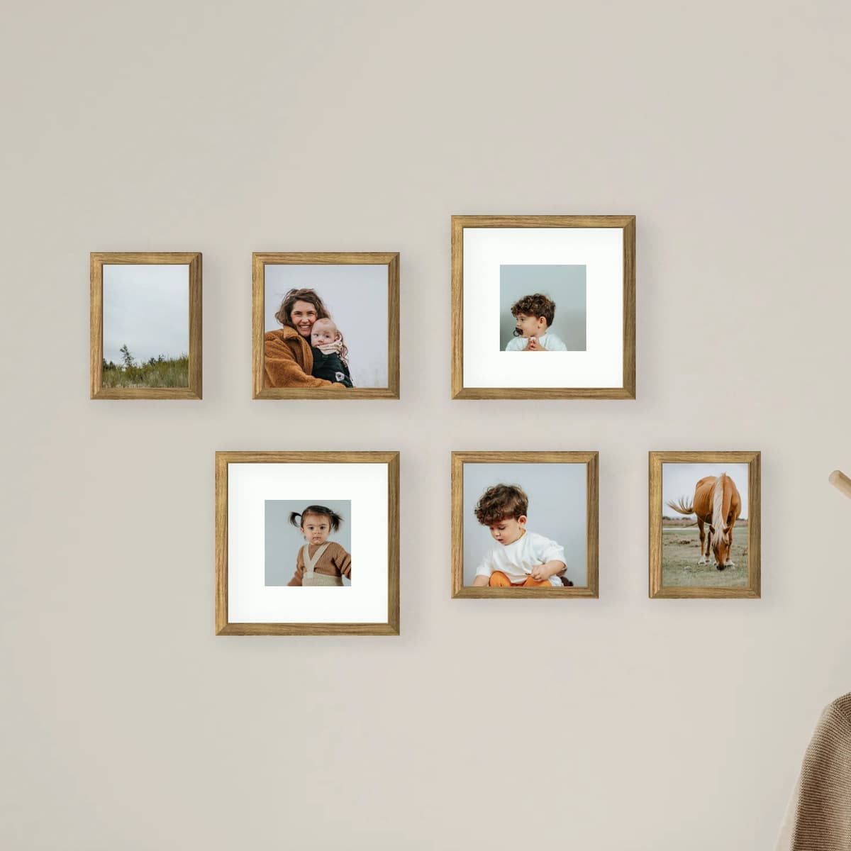 Parete fotografica 6 cornici - Piccoli momenti - vista principale